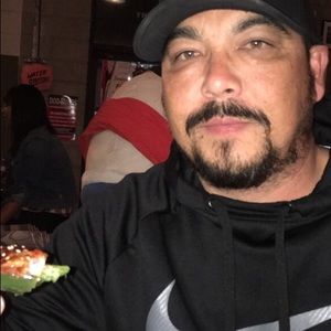 Meet your Posher, Bobby